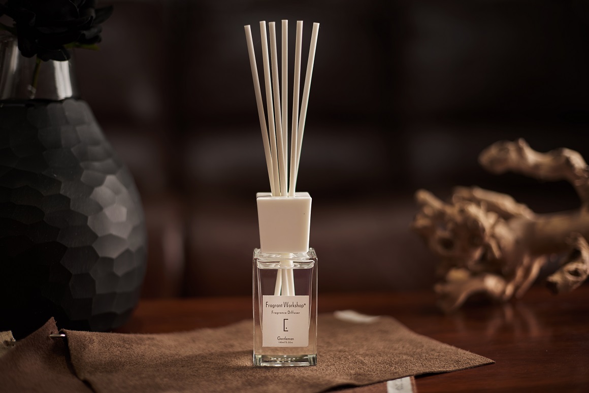 Fragrance reed diffuser 100ml with rattan sticks Gift Set